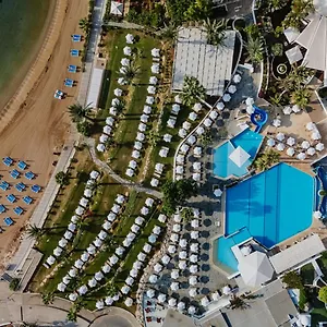 **** Resort Golden Coast Cyprus
